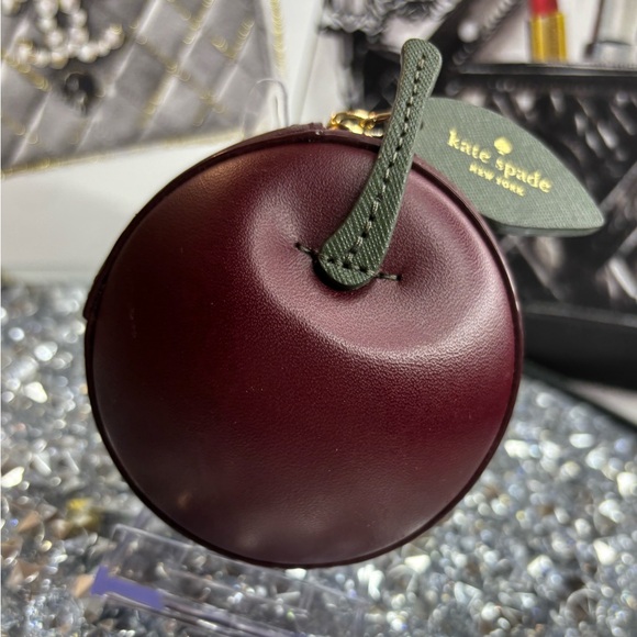 Kate Spade novelty Ma Chérie 3D Cherry Coin Purse EUC - Picture 3 of 11